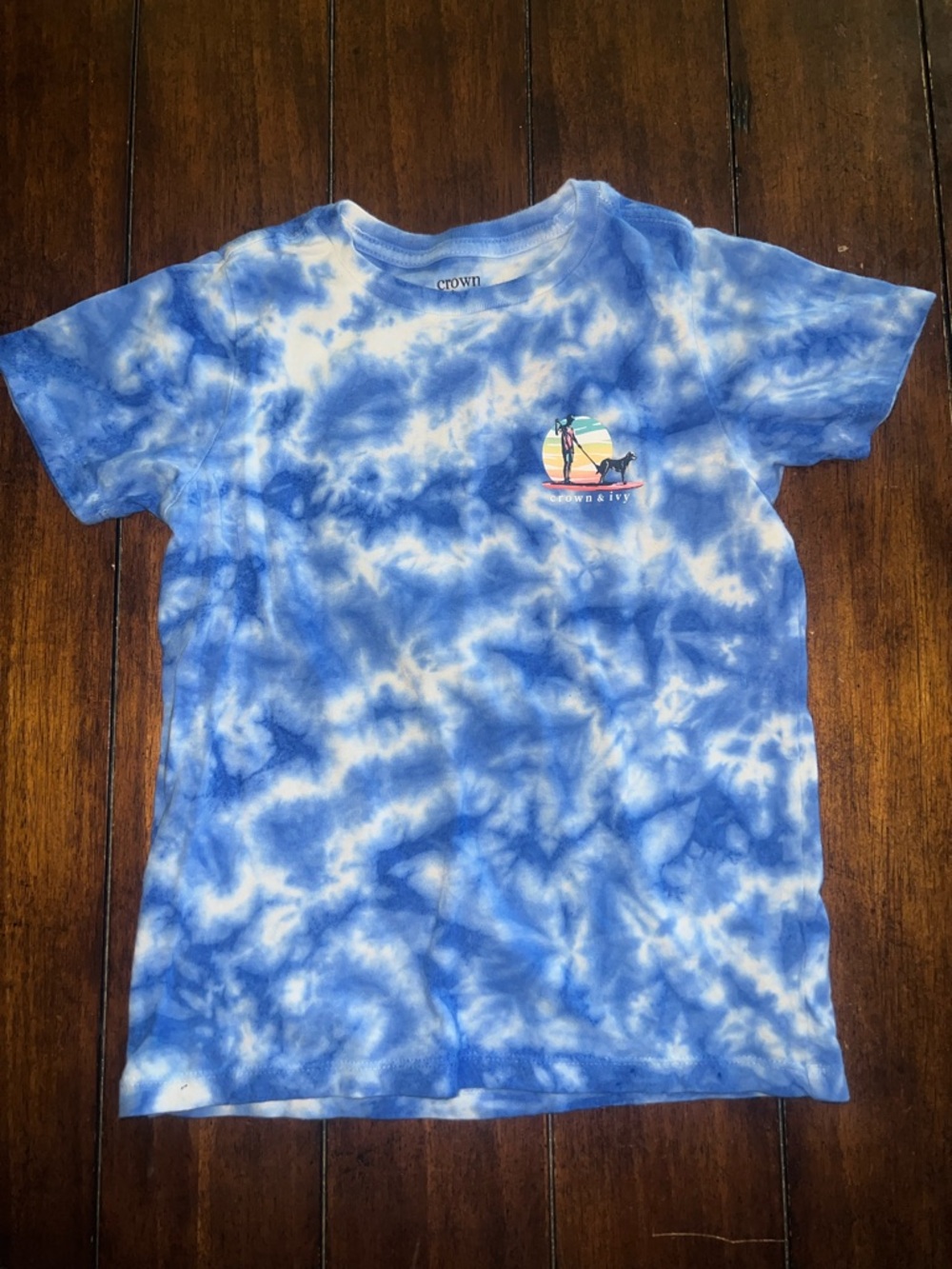 🎉🎉 5 for $20🎉🎉Crown Blue & White Tie-Dye Surf Graphic Short Sleeve Tee